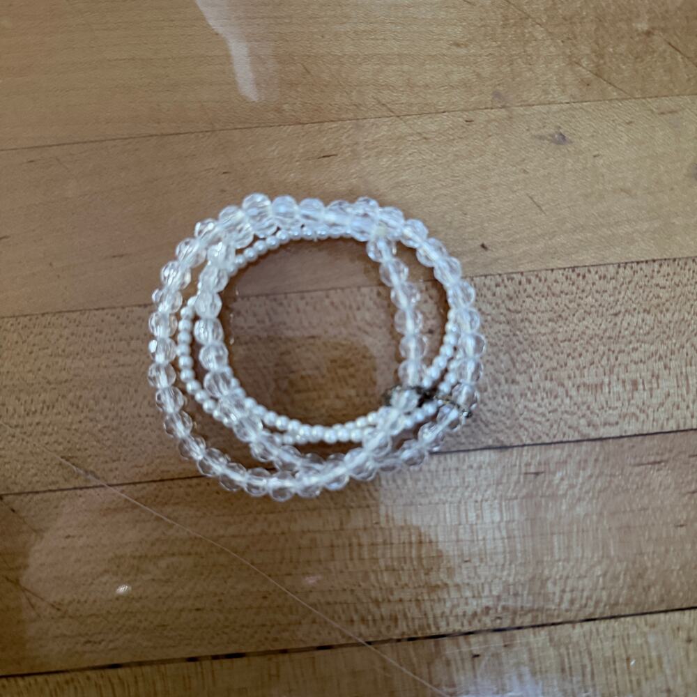Multilayered bracelet with Clear Faceted Beads and White Faux Pearl Stretchy